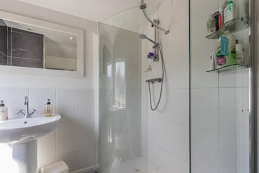 4 bed house, Russell Street, Plasnewydd, Cardiff, CF243BG - Image 9